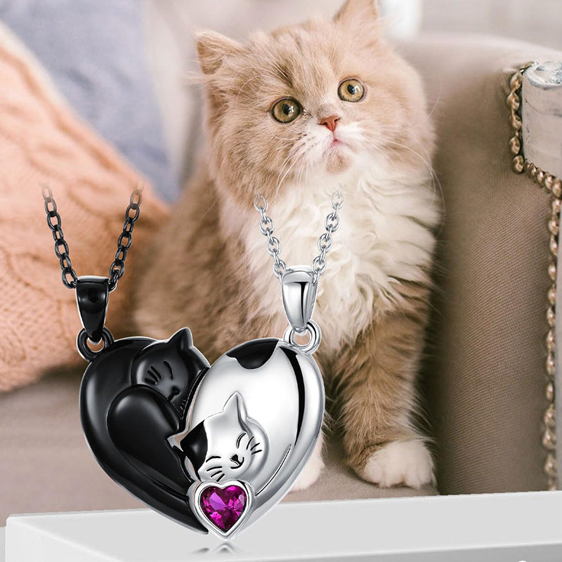 Maublanc – Collier duo chat noir & blanc & amour complice - Gena Campbell