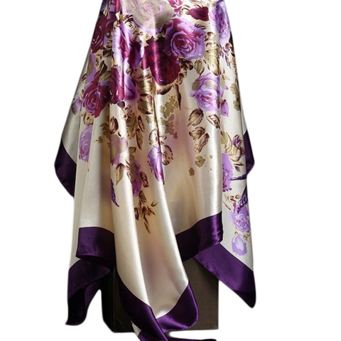 Clignancourt – Foulard en soie imprimé léopard & élégance sauvage