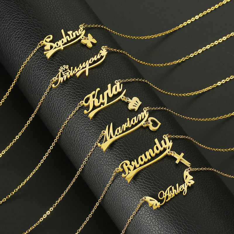 Sedaine – Collier prénom personnalisé & plaque symbolique - Gena Campbell