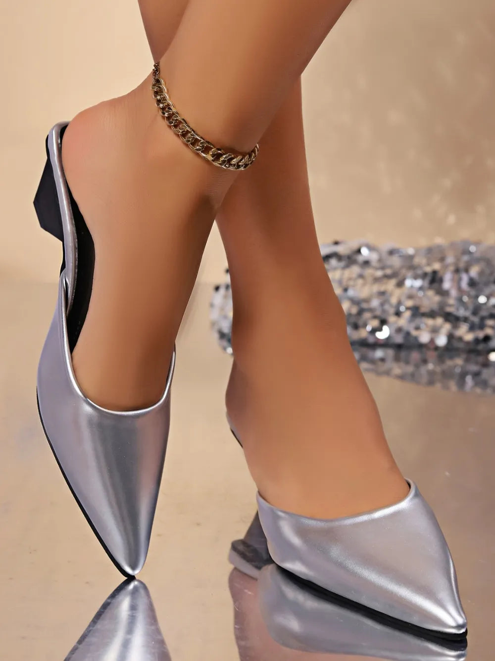 Picpus – Sandales en cuir PU à bout pointu - Gena Campbell