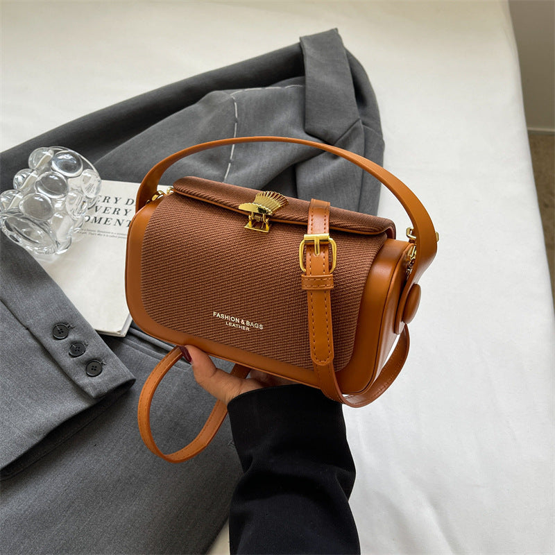 High Quality Messenger Bag.