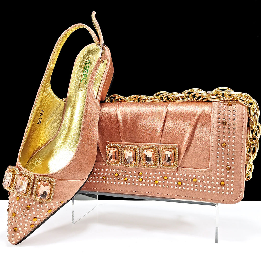 Saint-Placide – Ligne allongée, éclat discret - Gena Campbell