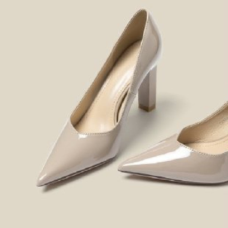 Vercingétorix – Ligne fine, ancrage affirmé - Gena Campbell